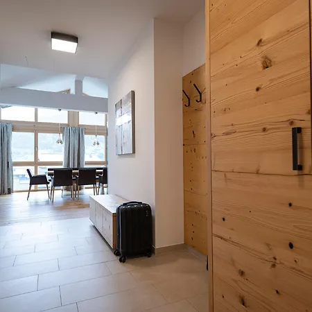 Apartament Lakeside Luxury Zell am See